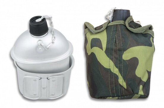 Poľná fľaša hliník s hrnčekom woodland