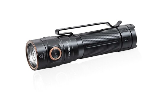 Taktická baterka Fenix E30R (1600lm)