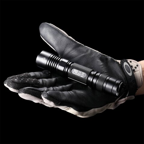 Svietidlo Nitecore P10 - 800 lumenov/193m