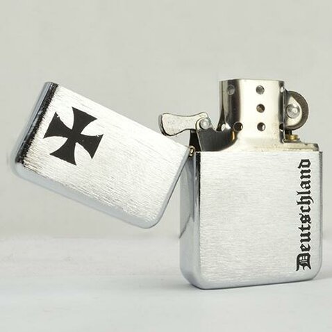 Zapaľovač Tristar Deutchland s maltézskym krížom 2