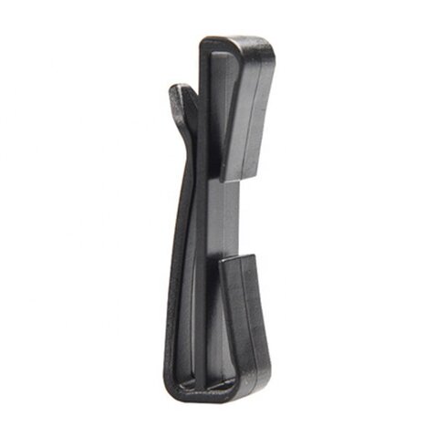 Clips universal pentru curea